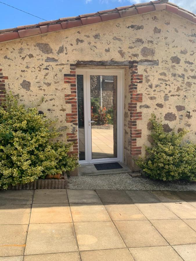 Bed and Breakfast La Basse Monniere Sevremont Esterno foto